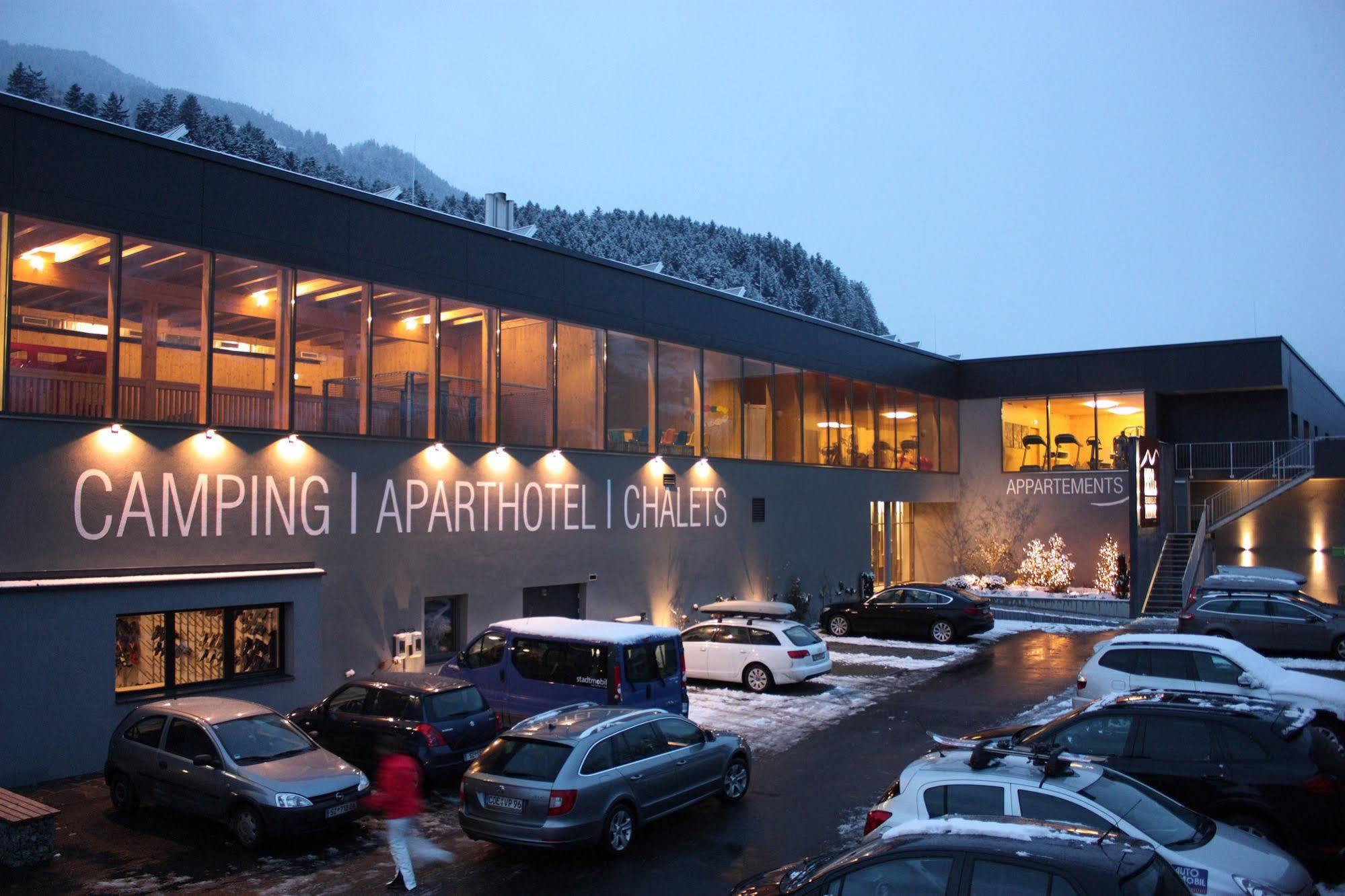 Natuerlich Hell. Aparthotel & Camping Fügen Exteriér fotografie
