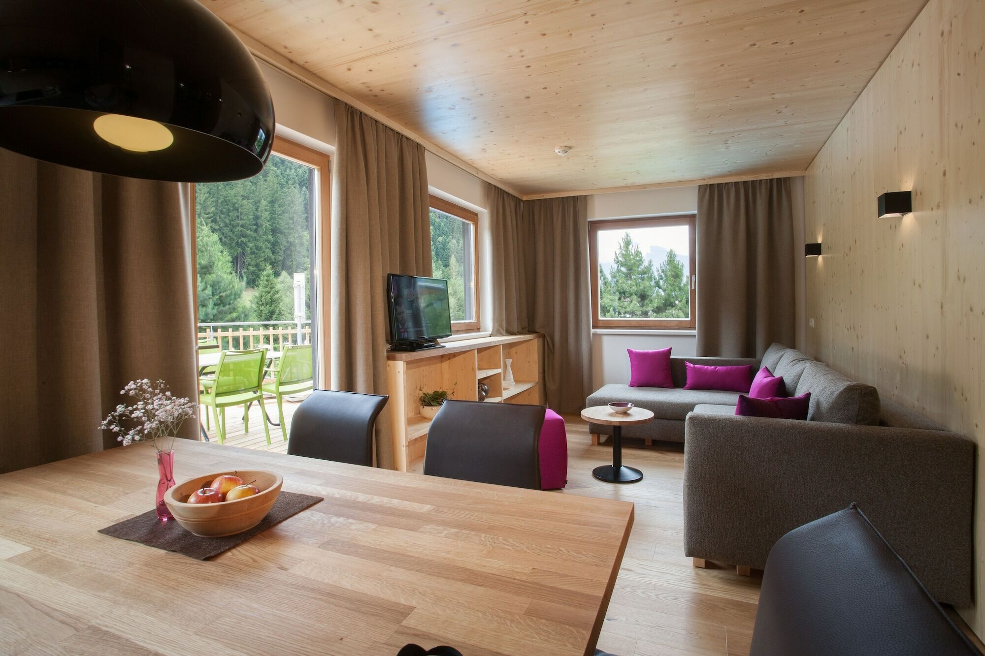 Natuerlich Hell. Aparthotel & Camping Fügen Exteriér fotografie